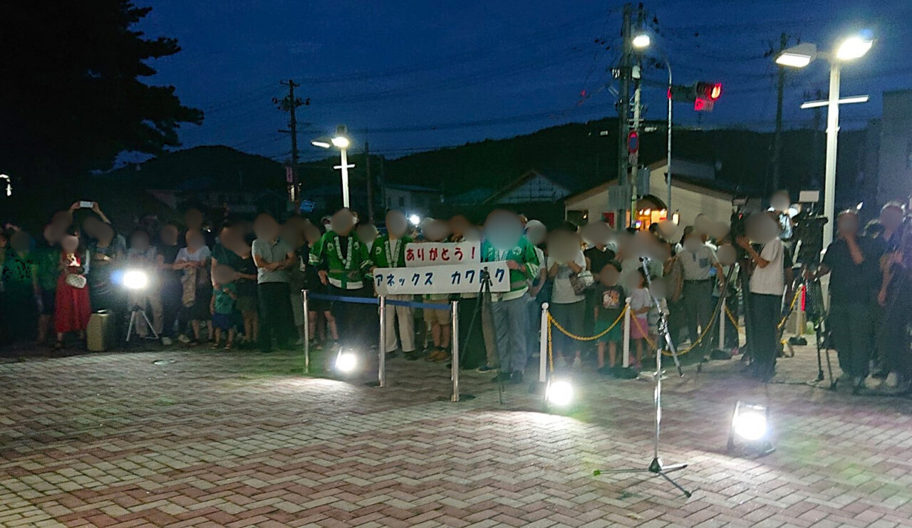 セレモニーに集まった人々からは感謝のメッセージ