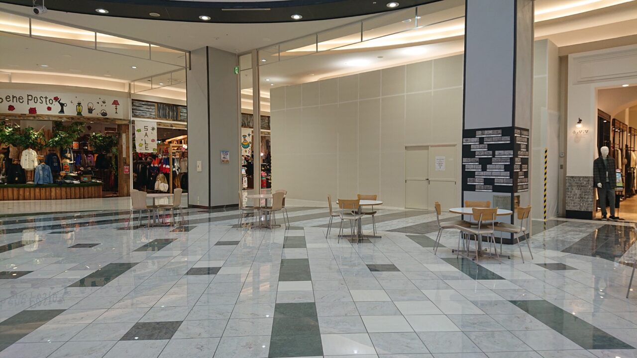 イベント広場後方の様子