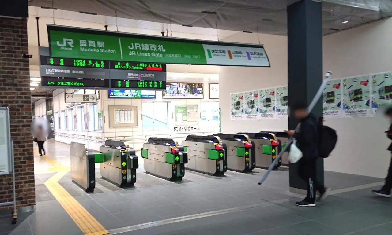 場所が変更となったJR線改札の様子2604