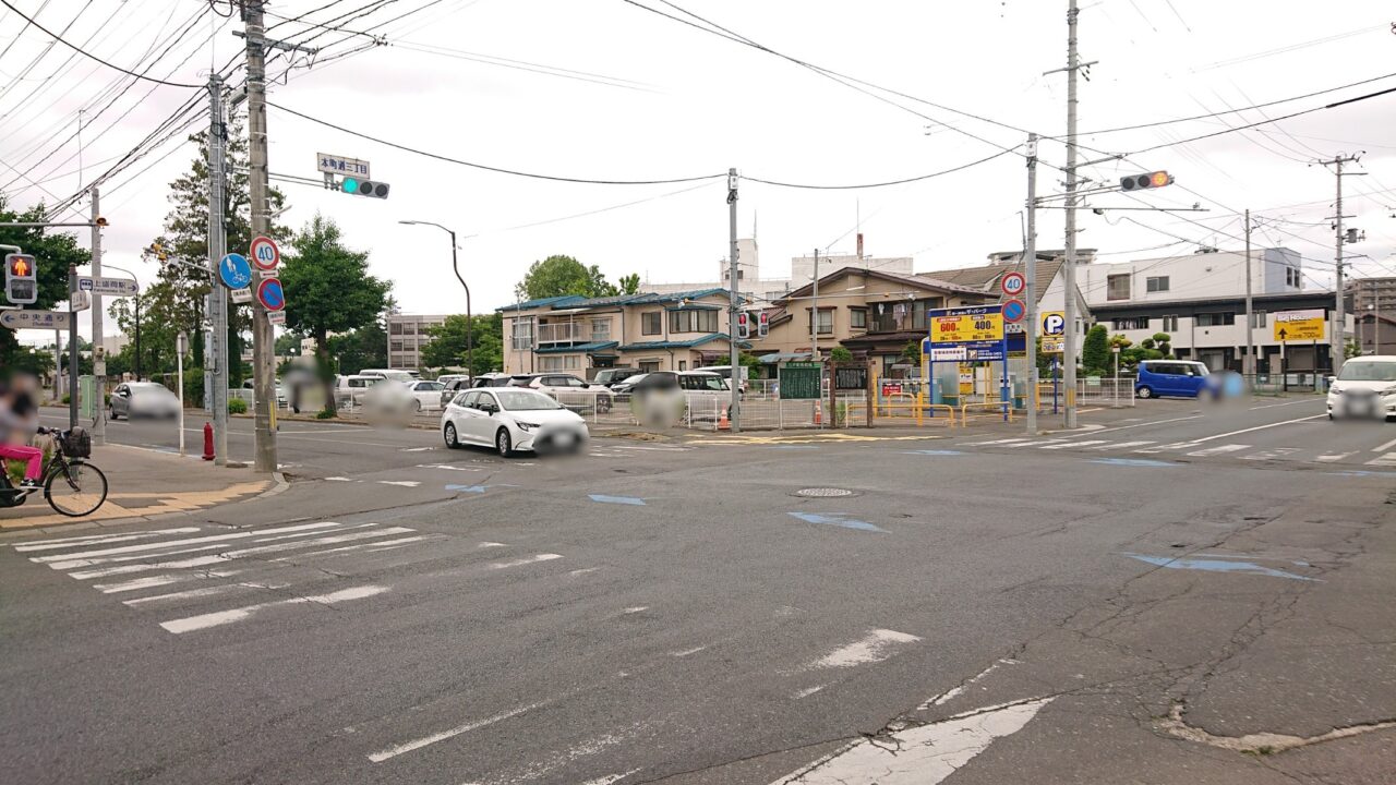 新しくできるローソンは、本町通三丁目交差点沿いにオープンする